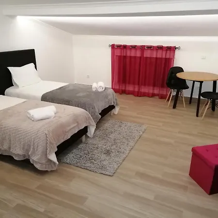 Casa de hóspedes Casa Borges Charneca (Setubal)